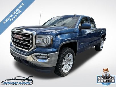 Used 2017 GMC Sierra 1500 SLE w/ SLE Value Package