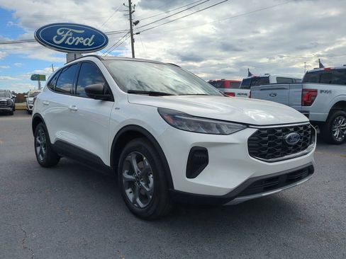 New 2026 Ford Escape ST-Line w/ Tech Pack #1 image 8
