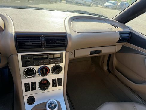 Used 2001 BMW Z3 3.0i image 12
