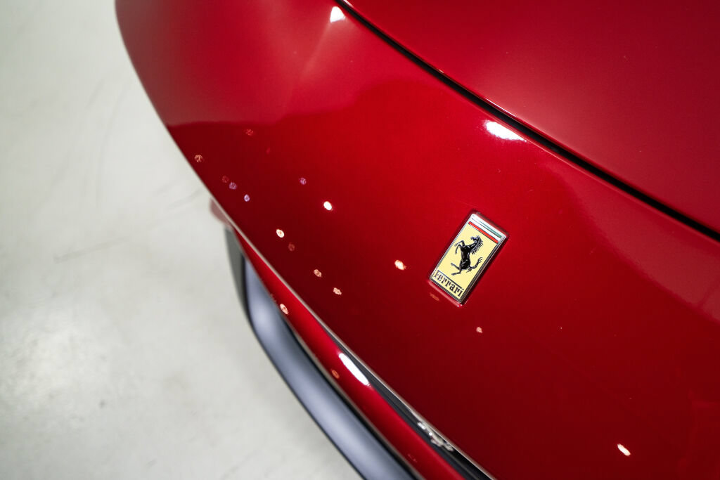 Used 2015 Ferrari F12 Berlinetta RWD image 24