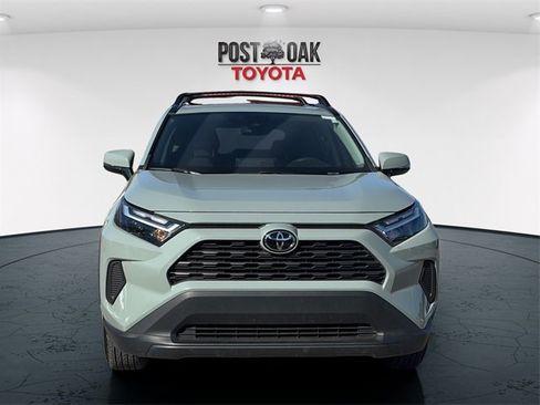 Used 2023 Toyota RAV4 XLE image 2