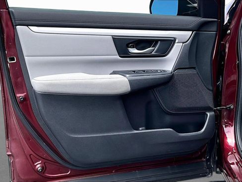 Used 2019 Honda CR-V LX image 13