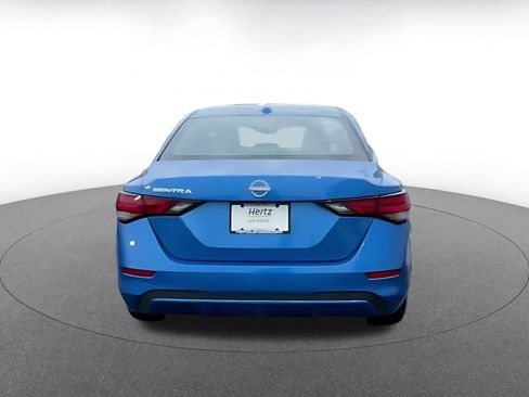 Used 2025 Nissan Sentra SV image 11