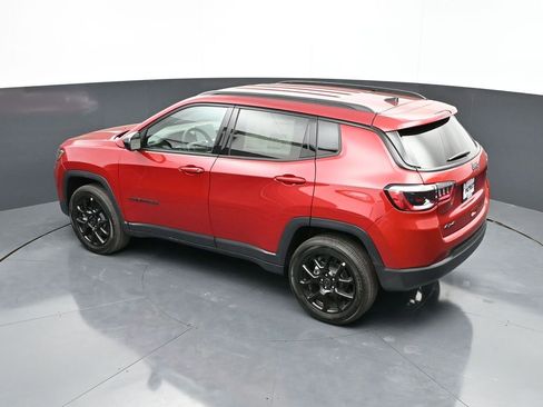 New 2026 Jeep Compass Latitude image 29