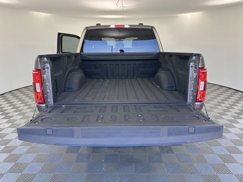 Used 2022 Ford F150 XLT w/ Equipment Group 302A High AWD/4WD image 21