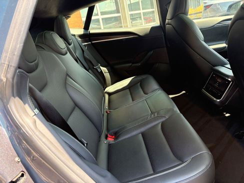 Used 2022 Tesla Model S Plaid AWD/4WD image 18