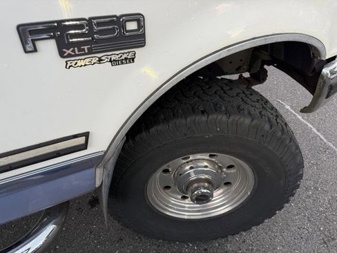 Used 1996 Ford F250 4x4 SuperCab image 30