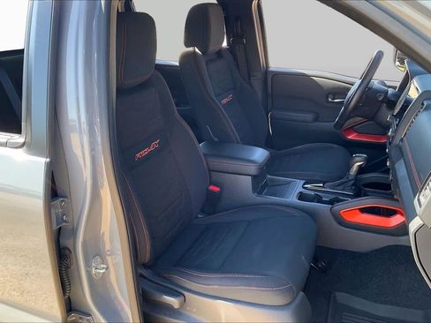 Used 2023 Nissan Frontier PRO-4X w/ Pro Convenience Package AWD/4WD image 10