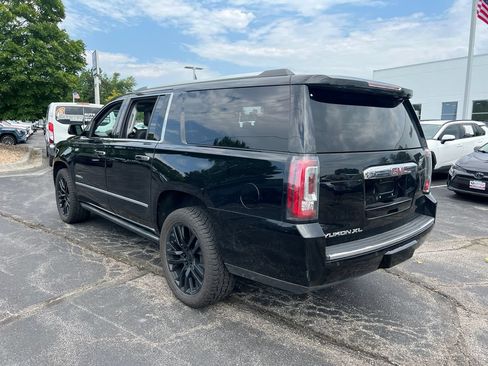 Used 2019 GMC Yukon XL Denali w/ Denali Ultimate Package AWD/4WD image 10