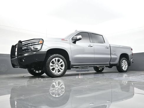 Used 2024 Chevrolet Silverado 1500 LTZ w/ Technology Package AWD/4WD image 44