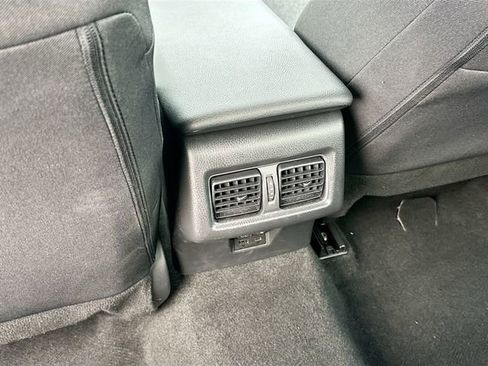 Used 2025 Toyota Camry LE image 23