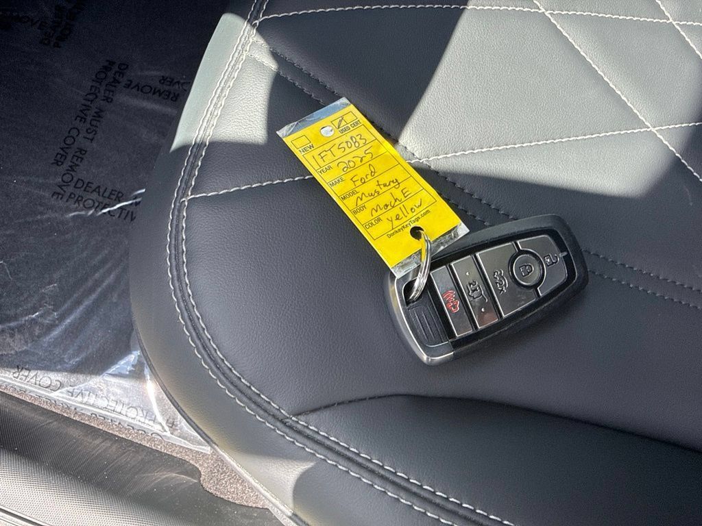 Used 2025 Ford Mustang Mach-E Select w/ Comfort Package Lite AWD/4WD image 23