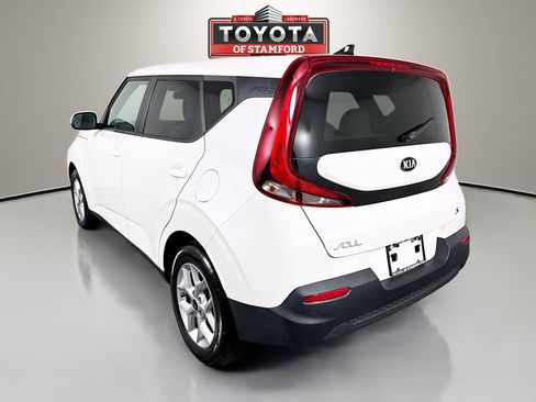 Used 2021 Kia Soul S FWD image 5