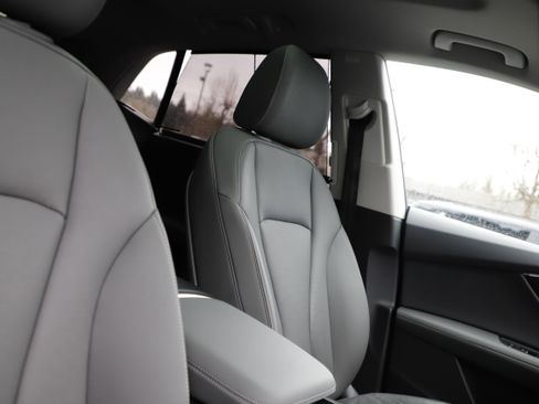 Used 2024 Audi Q8 Premium Plus w/ Premium Plus Package image 13