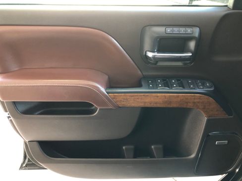 Used 2015 Chevrolet Silverado 3500 High Country w/ Duramax Plus Package image 36