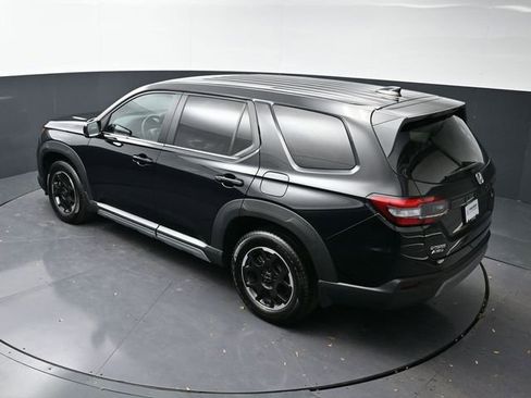 Certified 2025 Honda Pilot EX-L image 32