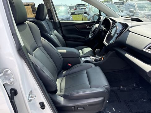 Used 2023 Subaru Ascent Touring AWD/4WD image 34