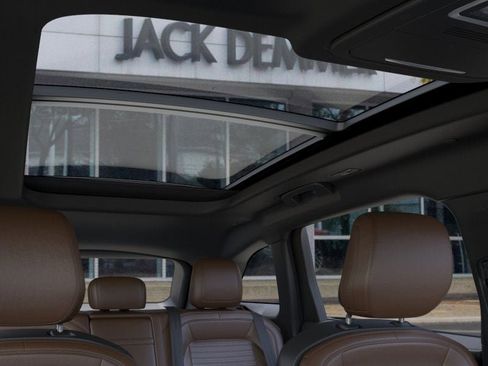 New 2026 Lincoln Nautilus Reserve w/ Jet Appearance Package image 22