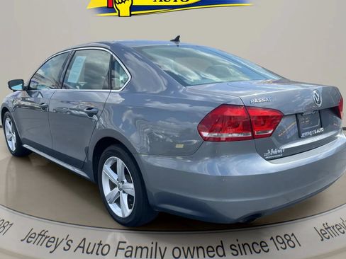 Used 2015 Volkswagen Passat 1.8T Limited Edition FWD image 2