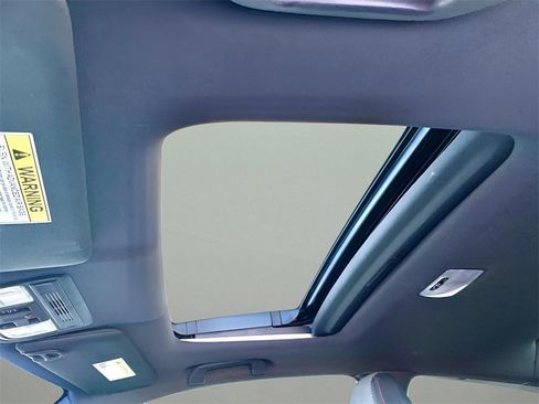 Used 2018 Honda Civic Si image 15