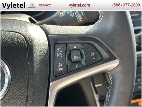 Certified 2022 Buick Encore Preferred w/ Safety Package image 23