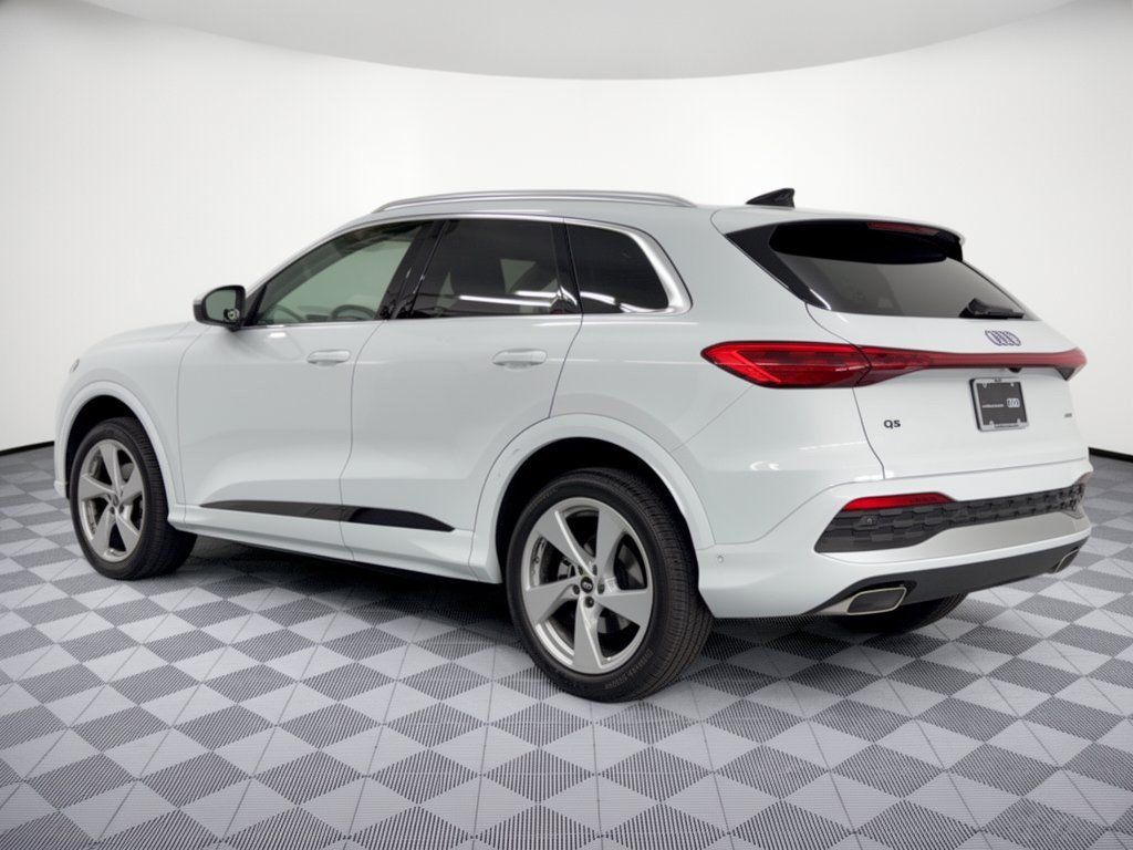 Used 2025 Audi Q5 Premium Plus AWD/4WD image 3