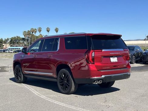 New 2026 GMC Yukon XL Denali w/ Denali Reserve Package AWD/4WD image 6