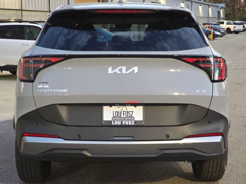 New 2026 Kia Sportage S image 19