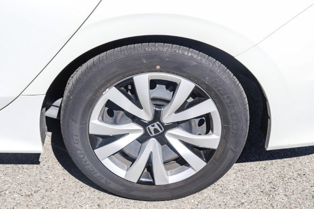 Used 2024 Honda Civic LX image 6