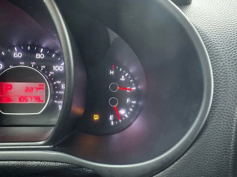 Used 2019 Kia Soul image 30