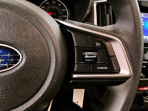 Used 2018 Subaru Impreza 2.0i Premium image 18