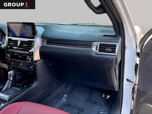 Used 2023 Lexus GX 460 Premium w/ Premium Package AWD/4WD image 18