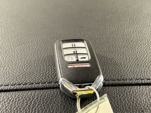 Used 2022 Honda Pilot EX-L image 31