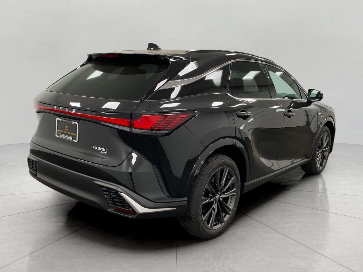 New 2026 Lexus RX 350 F Sport AWD/4WD image 3