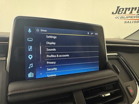 Used 2024 Chevrolet Tahoe RST w/ Luxury Package RWD image 24