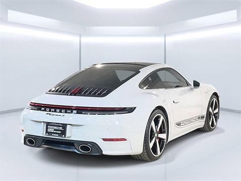 Used 2025 Porsche 911 Carrera S image 7