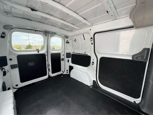 Used 2017 Nissan NV200 S w/ Cruise Control Package FWD image 22