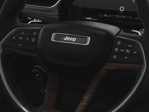 New 2025 Jeep Grand Cherokee Limited w/ Black Appearance Package image 25