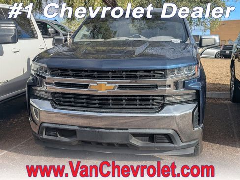 Used 2021 Chevrolet Silverado 1500 LT image 1