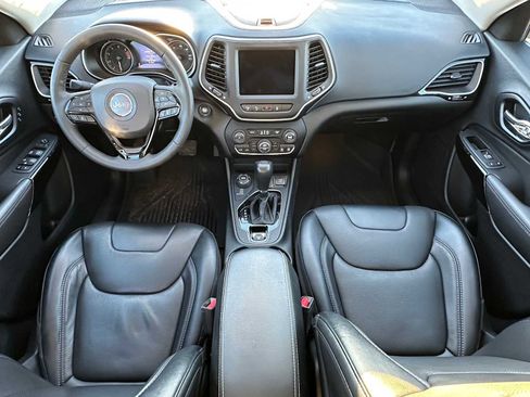 Used 2023 Jeep Cherokee Altitude Lux w/ Lux Elite Package image 19