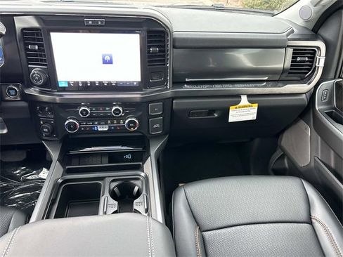 New 2026 Ford F250 Lariat w/ Lariat Ultimate Package image 15