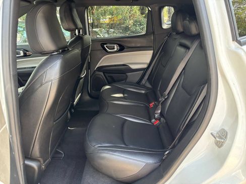 Used 2025 Jeep Compass Limited AWD/4WD image 34