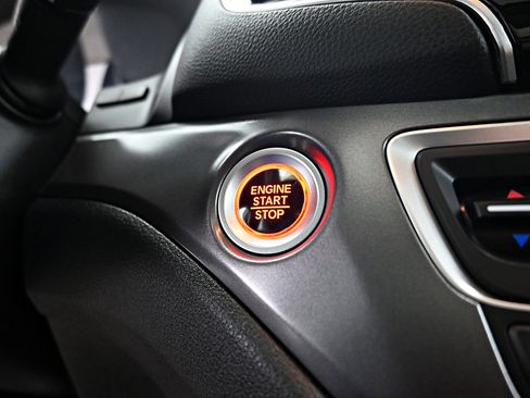 Used 2022 Honda Pilot Special Edition image 10