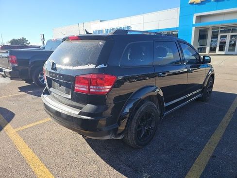 Used 2018 Dodge Journey SE w/ Connectivity Group image 3