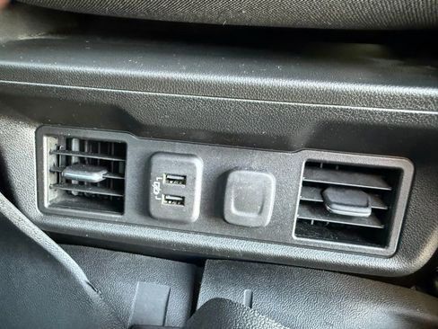 Used 2020 Chevrolet Silverado 1500 LT w/ All-Star Edition image 19