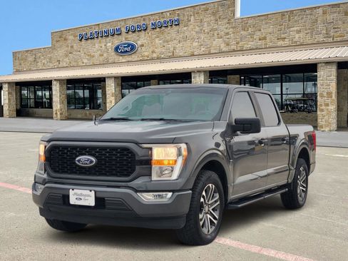 Used 2021 Ford F150 XL w/ STX Appearance Package RWD image 2