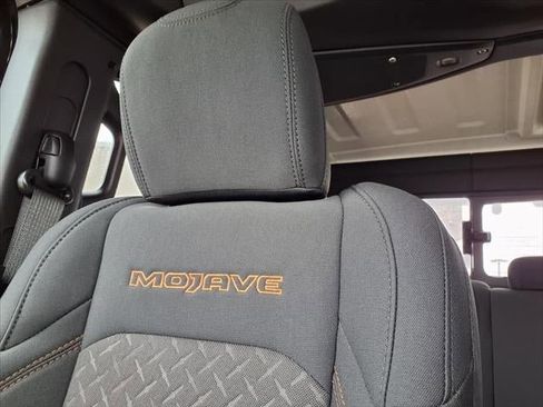 New 2026 Jeep Gladiator Mojave w/ Steel Bumper Group image 50