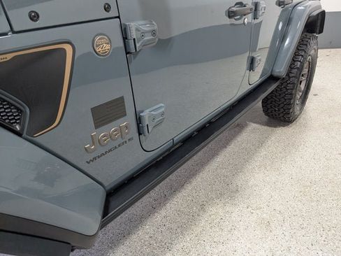 Used 2024 Jeep Wrangler Unlimited Rubicon 392 AWD/4WD image 9