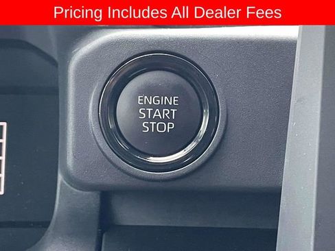 Used 2025 Toyota Tacoma SR AWD/4WD image 25