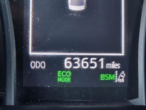 Used 2024 Toyota Camry SE w/ Convenience Package image 31